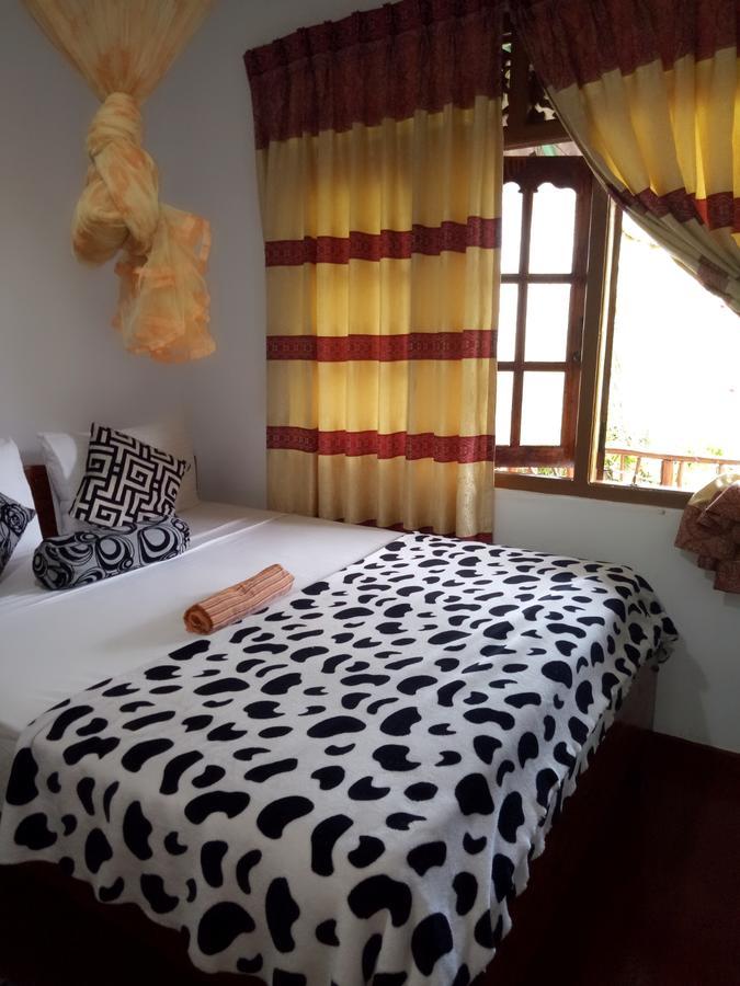 Tunnel Gap Homestay Ella Bagian luar foto